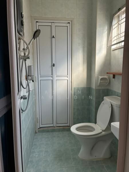 2-storey Terraced House for Rent in Shah Alam (Selangor) - Asman Samsudin - Bathroom - PropertyGuru.com.my