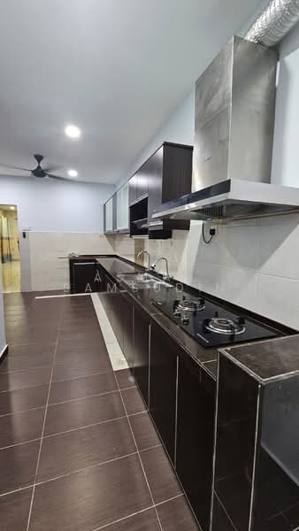 Rumah Teres 2-Tingkat untuk Disewa di Denai Alam (Shah Alam) - Asman Samsudin - Kitchen - PropertyGuru.com.my