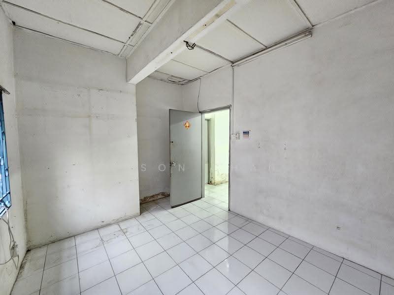 Rumah Teres 2-Tingkat untuk Dijual di Taman Muda (Ampang) - Eason Chan - PropertyGuru.com.my