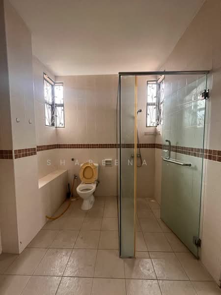 Rumah Berkembar untuk Dijual di Ampang Jaya (Ampang) - Shareena . - Bathroom - PropertyGuru.com.my