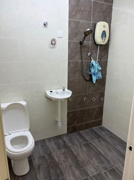 Terraced House for Rent in Taman Cuepacs (Cheras) - Jovane Por - Bathroom - PropertyGuru.com.my