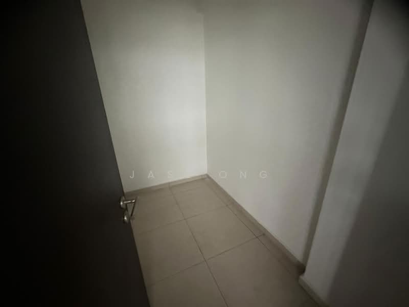Service Residence for Sale at Ponderosa Lakeside Apartment - Jasz Ong - Interior - PropertyGuru.com.my
