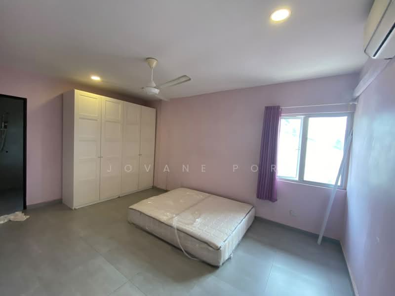Townhouse for Rent in Taman Overseas Union (Taman Oug) (Jalan Klang Lama (Old Klang Road)) - Jovane Por - Bedroom - PropertyGuru.com.my