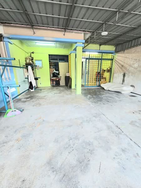 Rumah Teres 1 Tingkat untuk Dijual di Taman Puteri Wangsa (Ulu Tiram) - Betty Ng - PropertyGuru.com.my