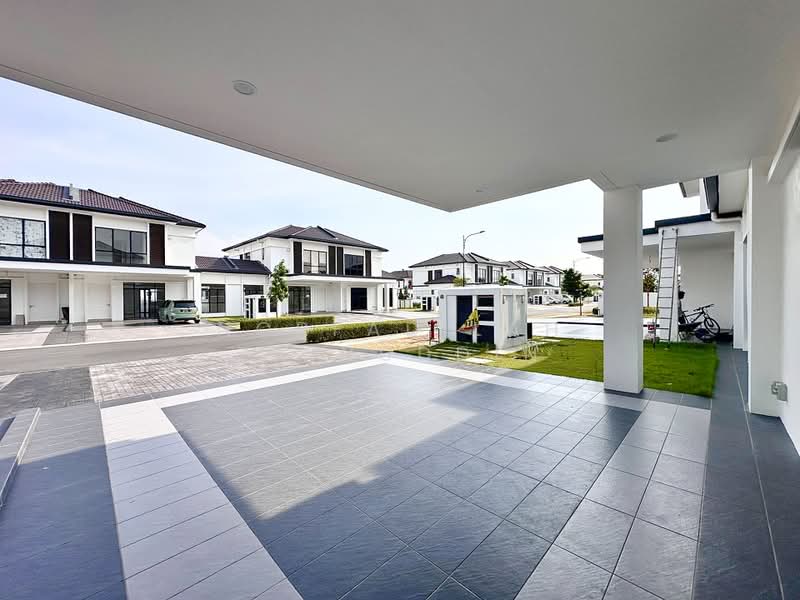 Semi-Detached House for Sale in Puncak Alam (Selangor) - NORFADILAH ZAINUDDIN - Exterior - PropertyGuru.com.my