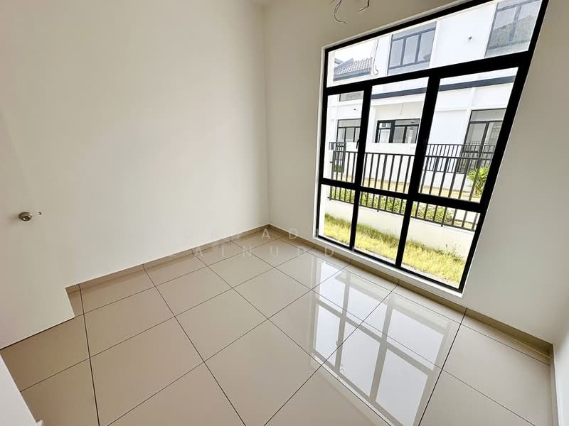 Semi-Detached House for Sale in Puncak Alam (Selangor) - NORFADILAH ZAINUDDIN - Interior - PropertyGuru.com.my