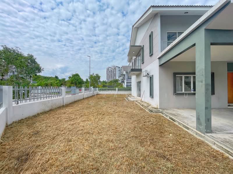 2-storey Terraced House for Sale in Cyberjaya (Selangor) - Mohd Aizat Saiful Bahri - Exterior - PropertyGuru.com.my