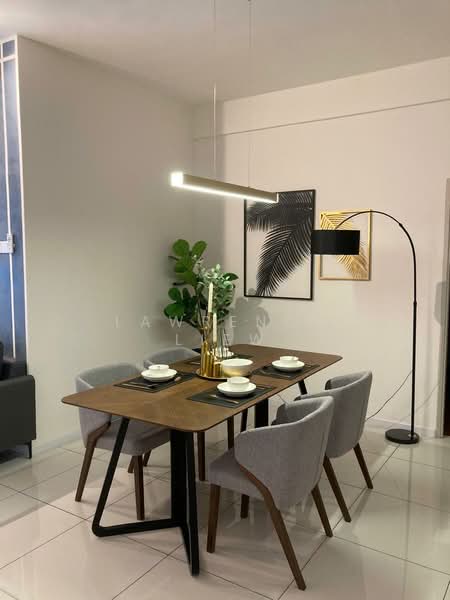 Servis Apartment untuk Disewa di The Glenz @ Glenmarie - LAWRENCE LIEW - Dining Room - PropertyGuru.com.my