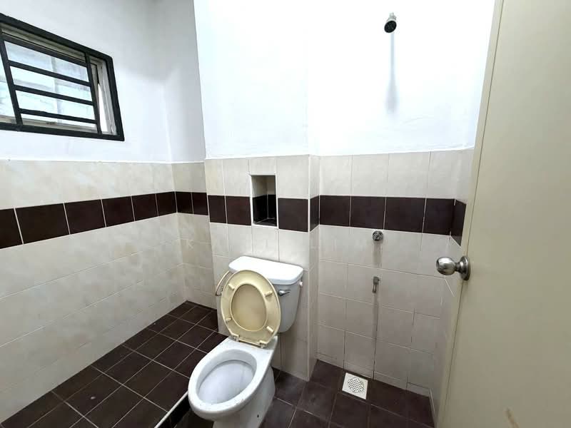 Rumah Teres 2 Tingkat untuk Dijual di Taman JP Perdana (Johor Bahru) - Karl Lim - Bathroom - PropertyGuru.com.my