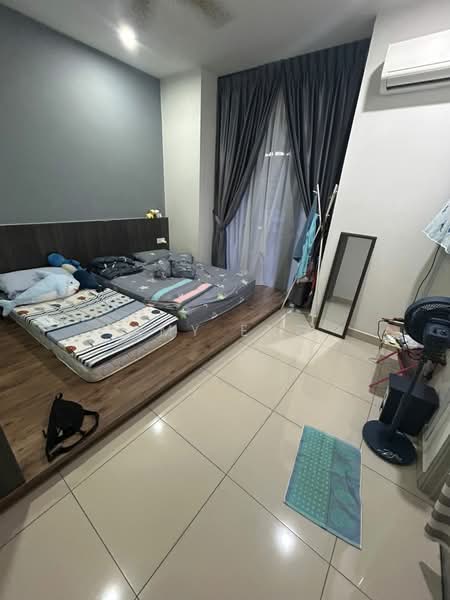 Rumah Teres untuk Dijual di Taman Mutiara Rini (Skudai) - Amy Eng - Bedroom - PropertyGuru.com.my