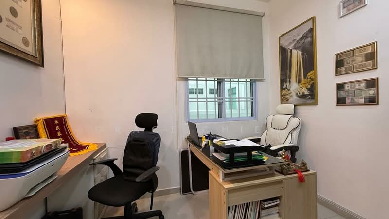 Apartment for Sale at Taman Mount Austin - Grace Chiew - Study - PropertyGuru.com.my