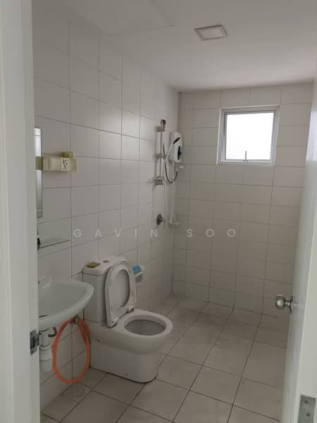 Servis Apartment untuk Dijual di Greenfield Regency - Gavin Soo - Bathroom - PropertyGuru.com.my