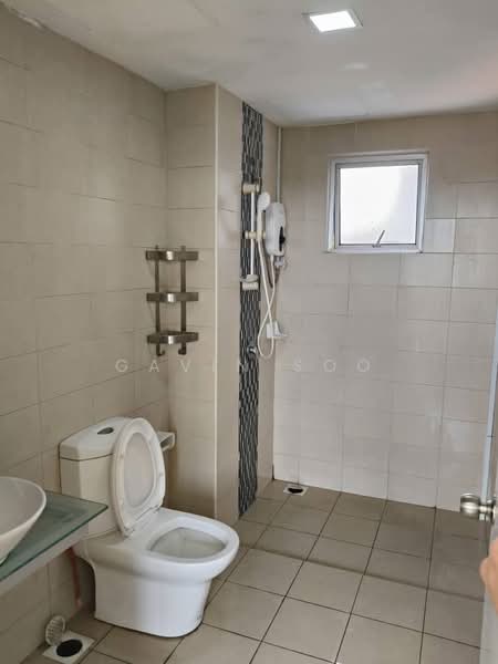 Servis Apartment untuk Dijual di Greenfield Regency - Gavin Soo - Bathroom - PropertyGuru.com.my