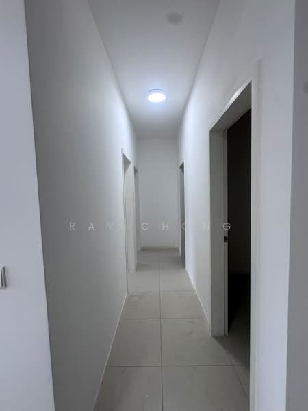 Condominium for Rent at Vierra Residence - Ray Chong - Corridor - PropertyGuru.com.my