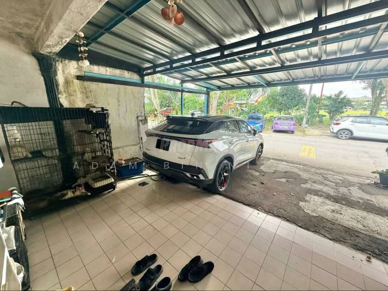Rumah Teres 2 Tingkat untuk Dijual di Shah Alam (Selangor) - Adam Bin Nizar - Car Park - PropertyGuru.com.my