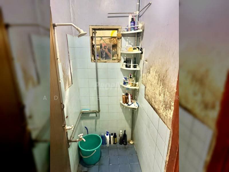 Rumah Teres 2 Tingkat untuk Dijual di Shah Alam (Selangor) - Adam Bin Nizar - Bathroom - PropertyGuru.com.my