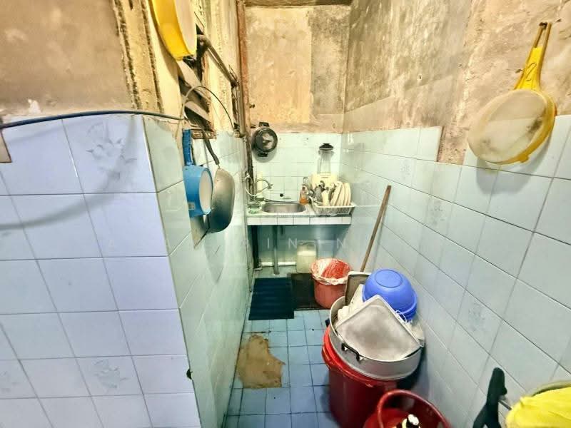 Rumah Teres 2 Tingkat untuk Dijual di Shah Alam (Selangor) - Adam Bin Nizar - Kitchen - PropertyGuru.com.my