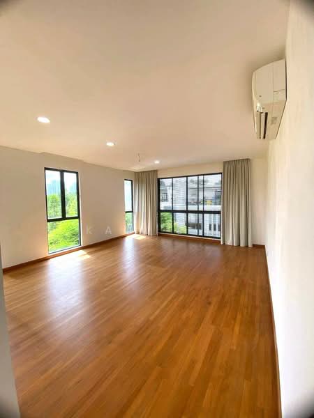 Rumah Teres 3 Tingkat untuk Dijual di Senibong Cove (Masai) - Karl Lim - Living Room - PropertyGuru.com.my