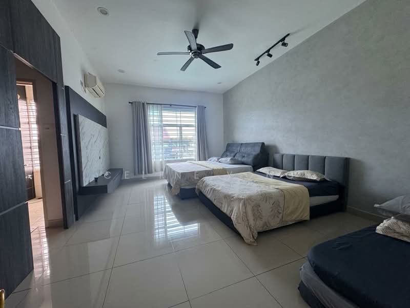 2-storey Terraced House for Rent in Taman Seri Austin (Tebrau) - Celine Yong - Bedroom - PropertyGuru.com.my