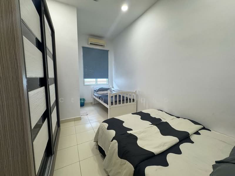 2-storey Terraced House for Rent in Taman Seri Austin (Tebrau) - Celine Yong - Bedroom - PropertyGuru.com.my