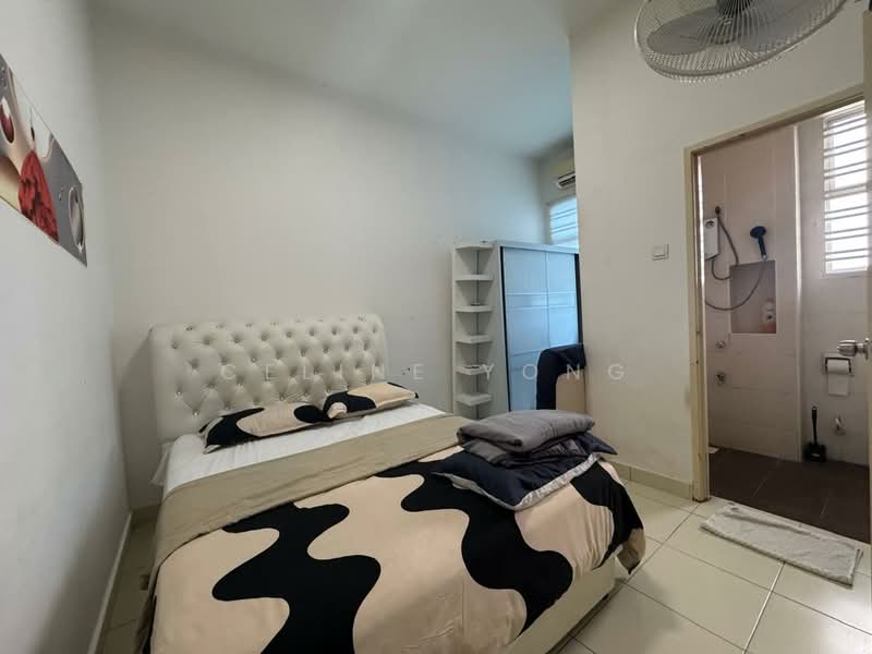 2-storey Terraced House for Rent in Taman Seri Austin (Tebrau) - Celine Yong - Bedroom - PropertyGuru.com.my
