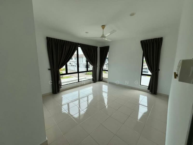 2-storey Terraced House for Rent in Taman Austin Duta (Tebrau) - Celine Yong - Living Room - PropertyGuru.com.my