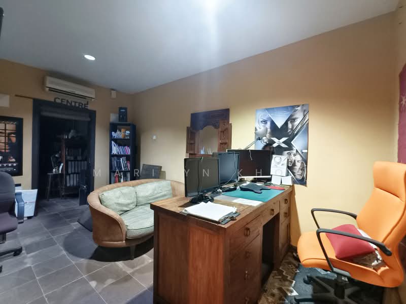 Rumah Teres 2 Tingkat untuk Dijual di Petaling Jaya (Selangor) - Marilyn Khor - Study - PropertyGuru.com.my