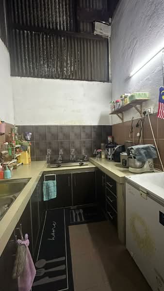 Rumah Teres 1 Tingkat untuk Dijual di Bandar Tun Razak (Cheras) - Razlan Hamzah - Wet Kitchen - PropertyGuru.com.my