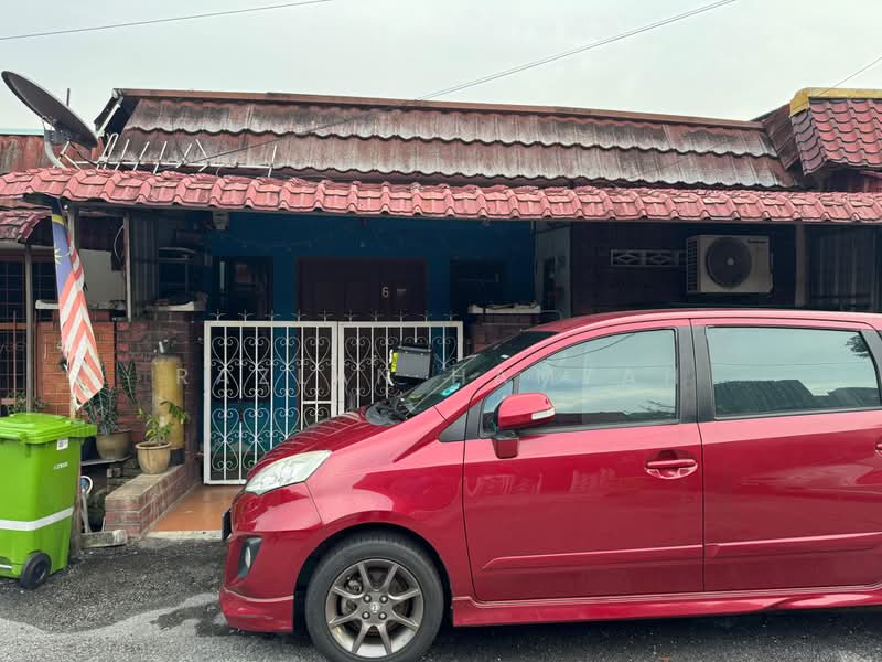 Rumah Teres 1 Tingkat untuk Dijual di Bandar Tun Razak (Cheras) - Razlan Hamzah - Exterior - PropertyGuru.com.my