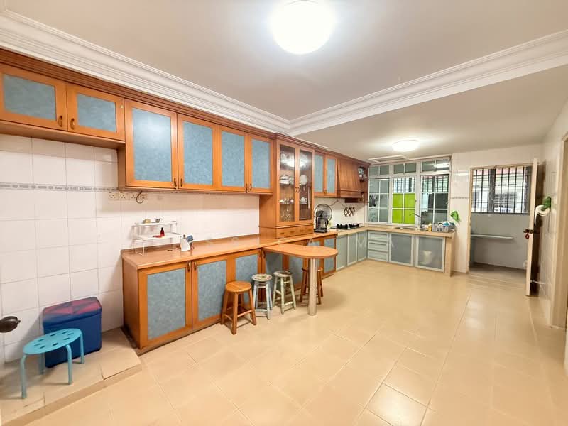 2-storey Terraced House for Rent in Taman Pelangi (Johor Bahru) - Jessica Ma - Kitchen - PropertyGuru.com.my