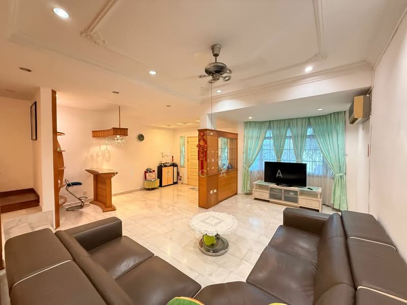 2-storey Terraced House for Rent in Taman Pelangi (Johor Bahru) - Jessica Ma - Living Room - PropertyGuru.com.my