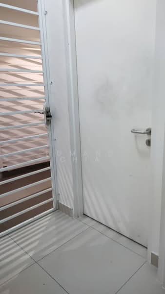 Kondominium untuk Disewa di Ceria Residences, Cyberjaya - Edmand Chia - Entrance - PropertyGuru.com.my