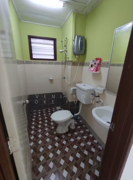Rumah Teres 1.5 Tingkat untuk Disewa di Bukit Raja (Selangor) - Veni Foo Yoke Fuang - Bathroom - PropertyGuru.com.my