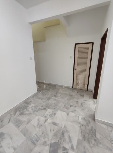 Rumah Teres 1.5 Tingkat untuk Disewa di Bukit Raja (Selangor) - Veni Foo Yoke Fuang - Interior - PropertyGuru.com.my