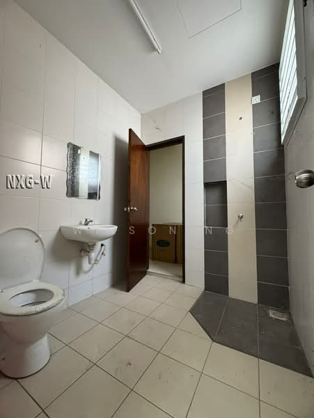 2-storey Terraced House for Sale in Bandar Parklands (Klang) - Wilson Ng - Bathroom - PropertyGuru.com.my