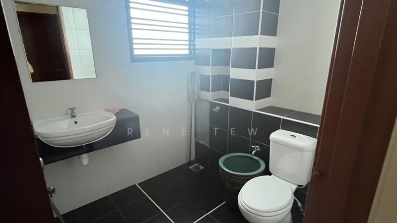 Apartment for Rent at Seri Austin Residence (Pangsapuri Seri Austin) - Rene Tew - PropertyGuru.com.my