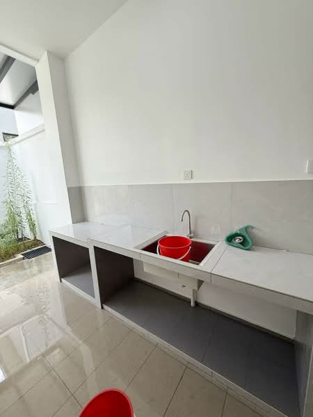 Cluster House for Rent in Taman Mount Austin (Tebrau) - Jessica Ma - Exterior - PropertyGuru.com.my