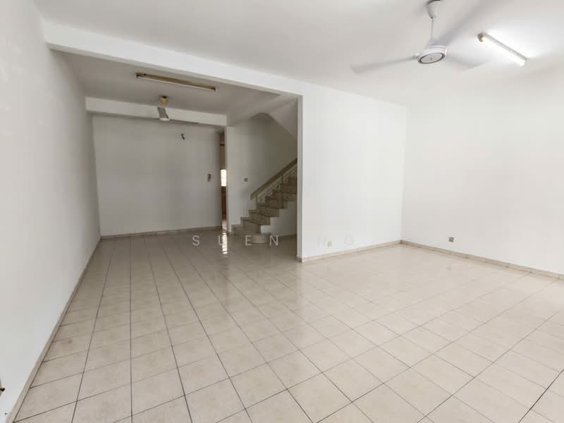Rumah Teres 2 Tingkat untuk Dijual di Bandar Bukit Tinggi (Klang) - Suen Ng - Living Room - PropertyGuru.com.my