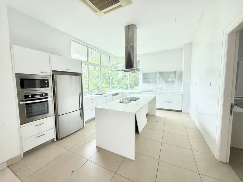 Bungalow for Sale in Straits View (Johor Bahru) - Yik Tat - PropertyGuru.com.my