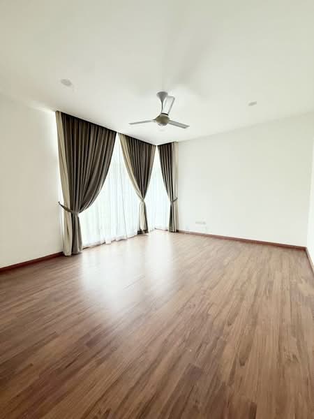 Bungalow for Sale in Straits View (Johor Bahru) - Yik Tat - PropertyGuru.com.my