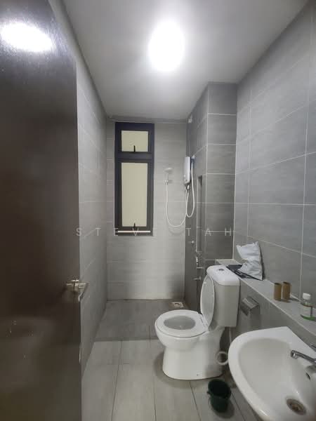Service Residence for Rent at 8Scape Residence @ Sutera - Steve Tah - Bathroom - PropertyGuru.com.my