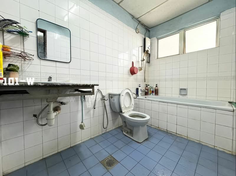 Kondominium untuk Dijual di Dynasty Condo (Dinasti Klang) - Wilson Ng - Bathroom - PropertyGuru.com.my