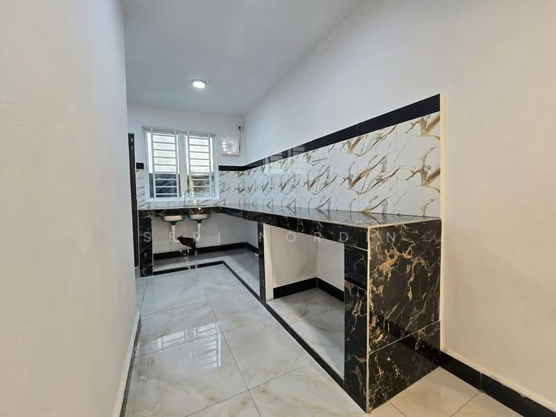 2-storey Terraced House for Sale in Taman Bukit Rawang Jaya (Rawang) - Seri Nordin - PropertyGuru.com.my