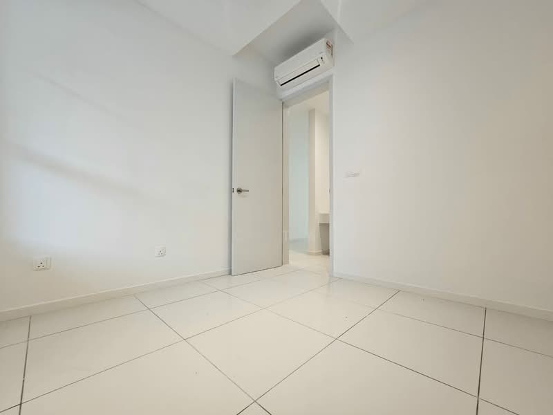 3-storey Terraced House for Sale in Alam Damai (Cheras) - Eric Tang - PropertyGuru.com.my