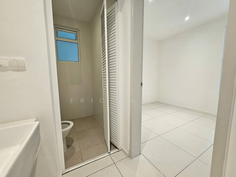 3-storey Terraced House for Sale in Alam Damai (Cheras) - Eric Tang - PropertyGuru.com.my