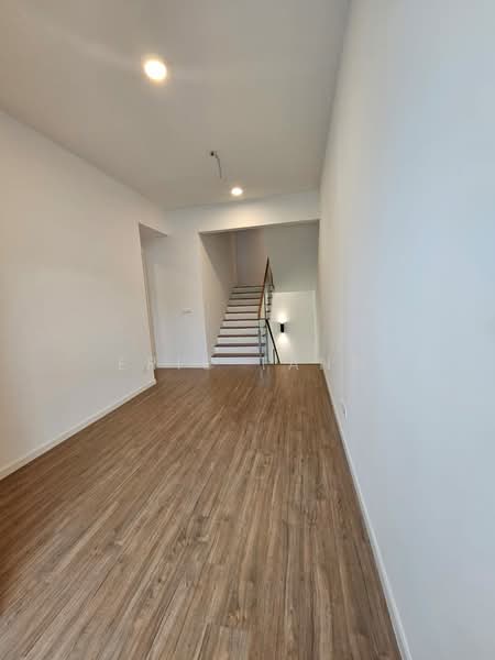 3-storey Terraced House for Sale in Alam Damai (Cheras) - Eric Tang - PropertyGuru.com.my