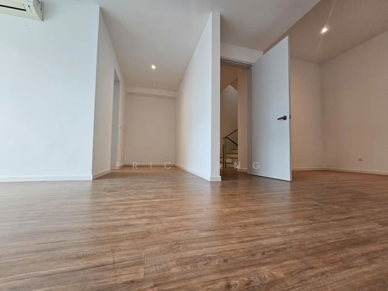 3-storey Terraced House for Sale in Alam Damai (Cheras) - Eric Tang - PropertyGuru.com.my