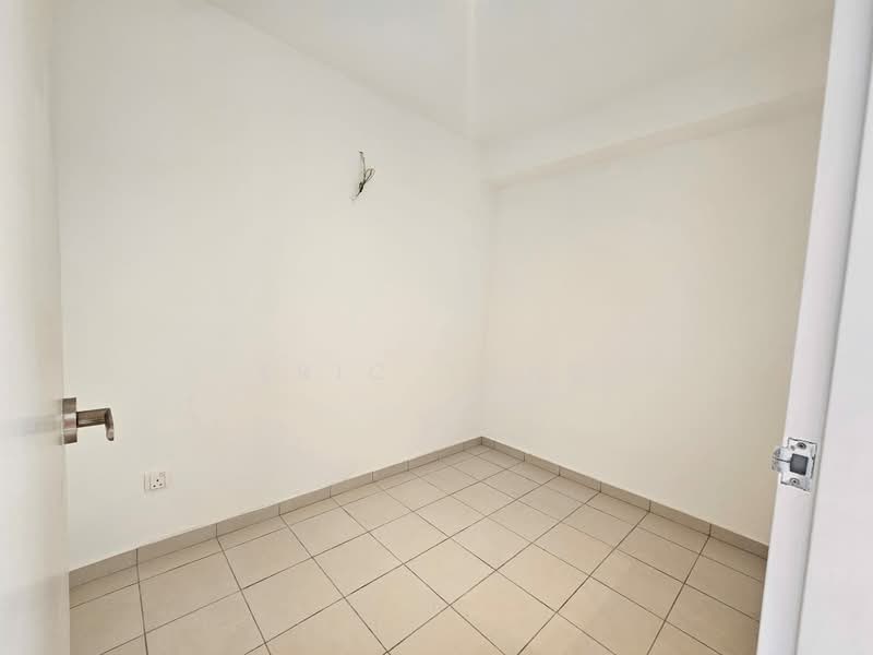 3-storey Terraced House for Sale in Alam Damai (Cheras) - Eric Tang - PropertyGuru.com.my