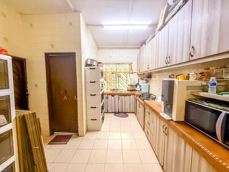 Rumah Teres 2 Tingkat untuk Dijual di Taman Medan Baru (Petaling Jaya) - Amzar Faiz - PropertyGuru.com.my