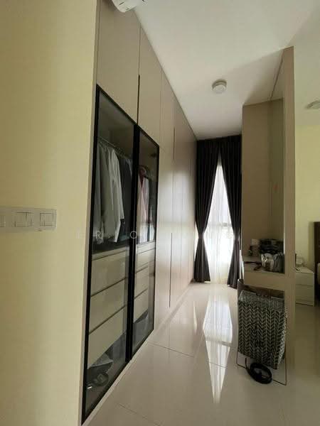 Kondominium untuk Dijual di Emerald Hill - Eric Tang - Corridor - PropertyGuru.com.my